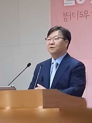 이태일 담임목사